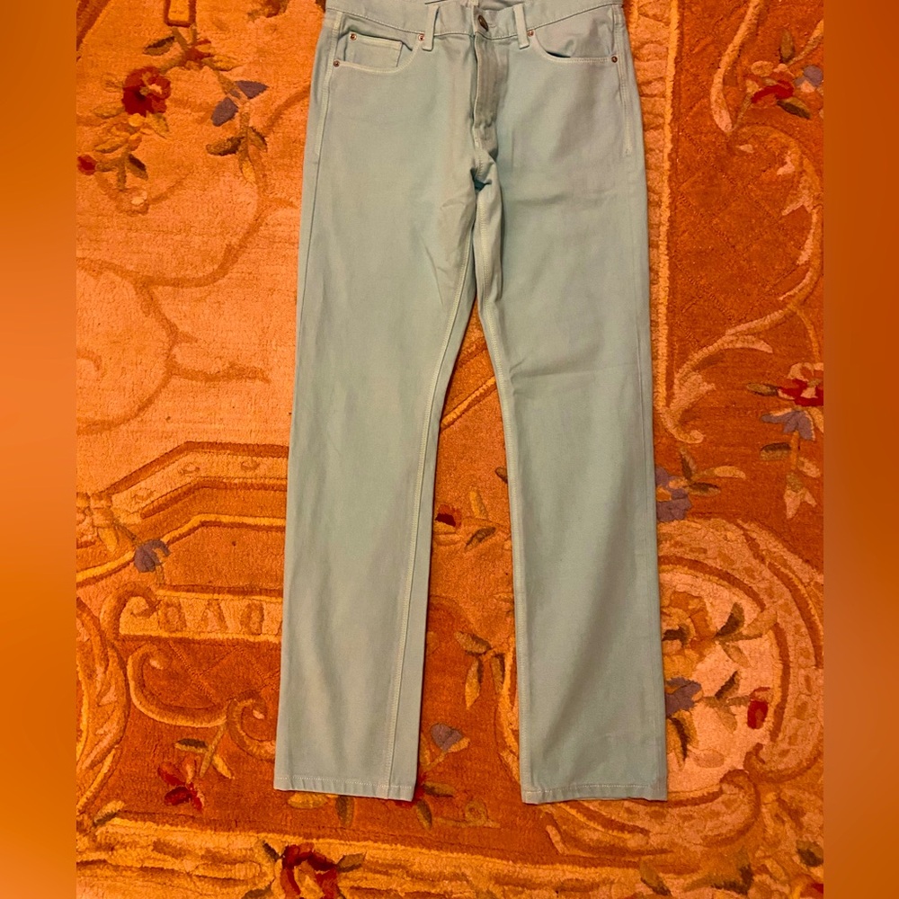 DL 1961 Russell Blue Classic Jeans, men’s 33. The color is an amazing aqua!